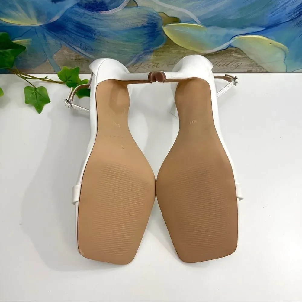 New Steve Madden Shaye Vegan Leather Ankle Strap Stiletto Heel Sandals in White